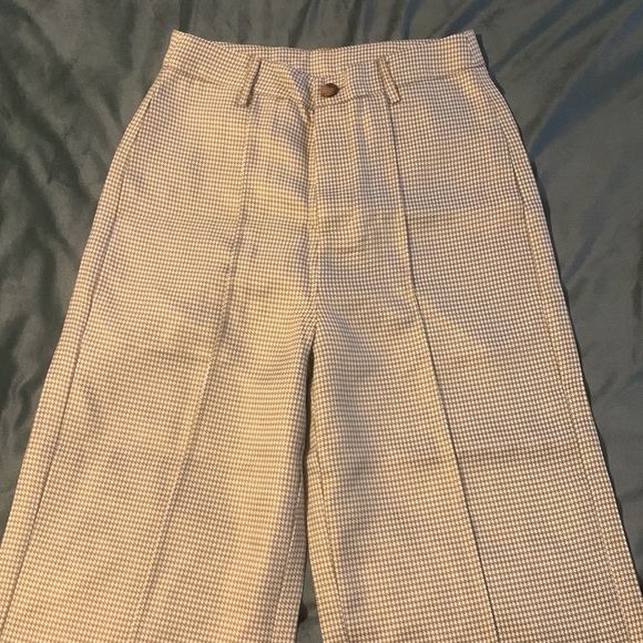 NWT Khaki Plaid Straight Pant - Picture 3 of 5